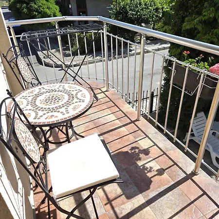 Family Primo Szálloda